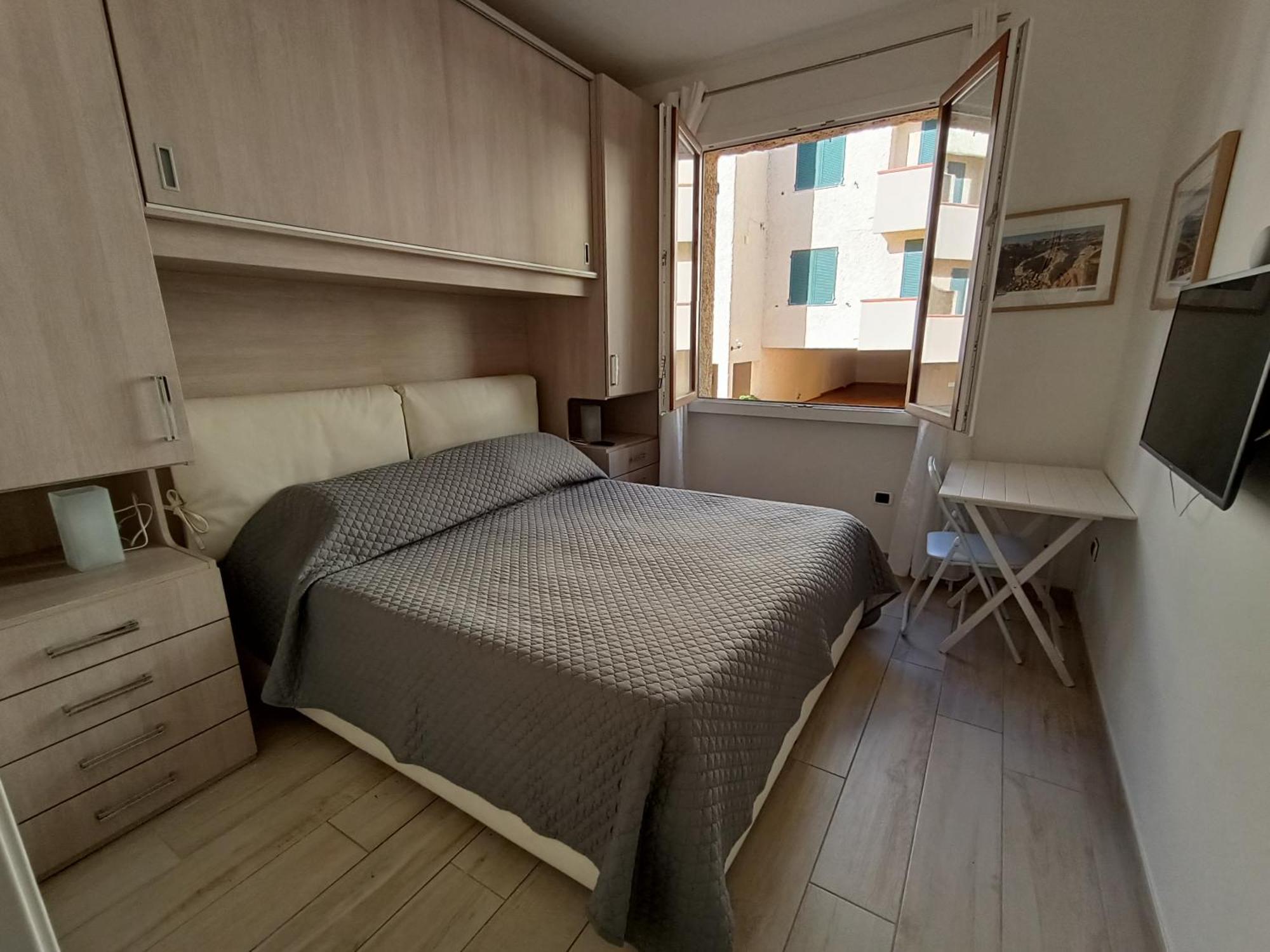 Appartamento Vacanze Alla Maddalena ลามัดดาเลนา ภายนอก รูปภาพ